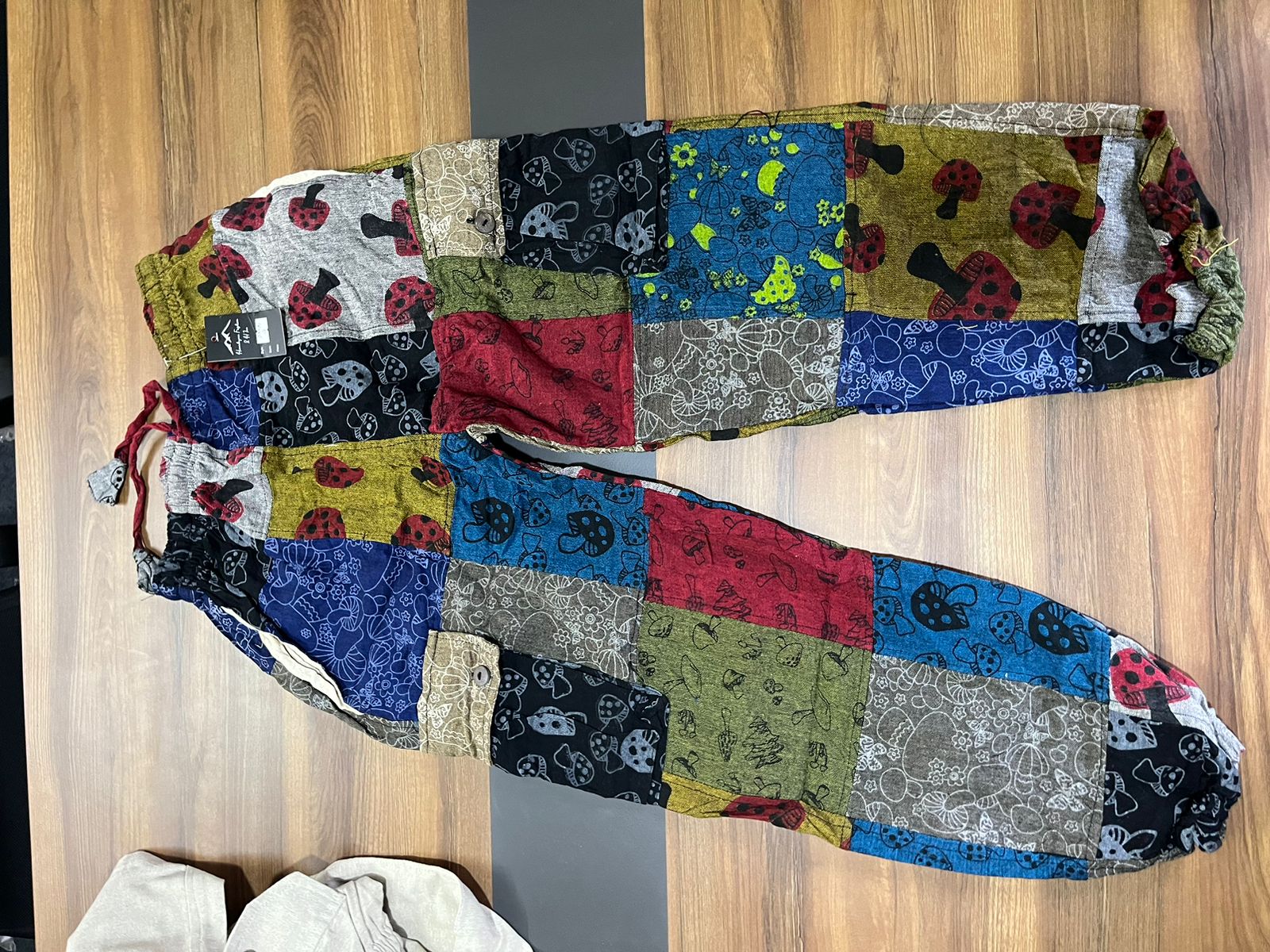 Product Image primary 2